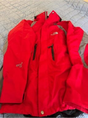 The North Face Red Gore-Tex Summit Series Ski Jacket men’s XL